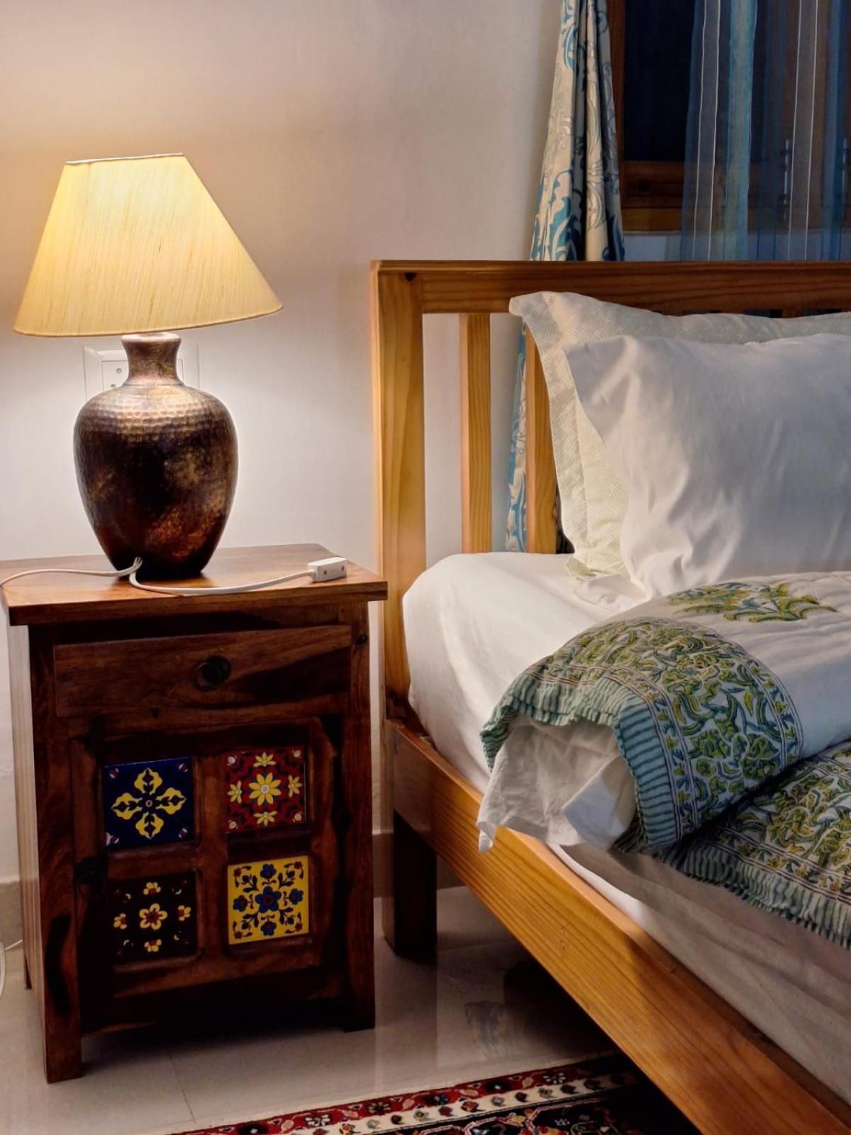 La Maison - A Boutique Bed And Breakfast Bīr Exteriör bild