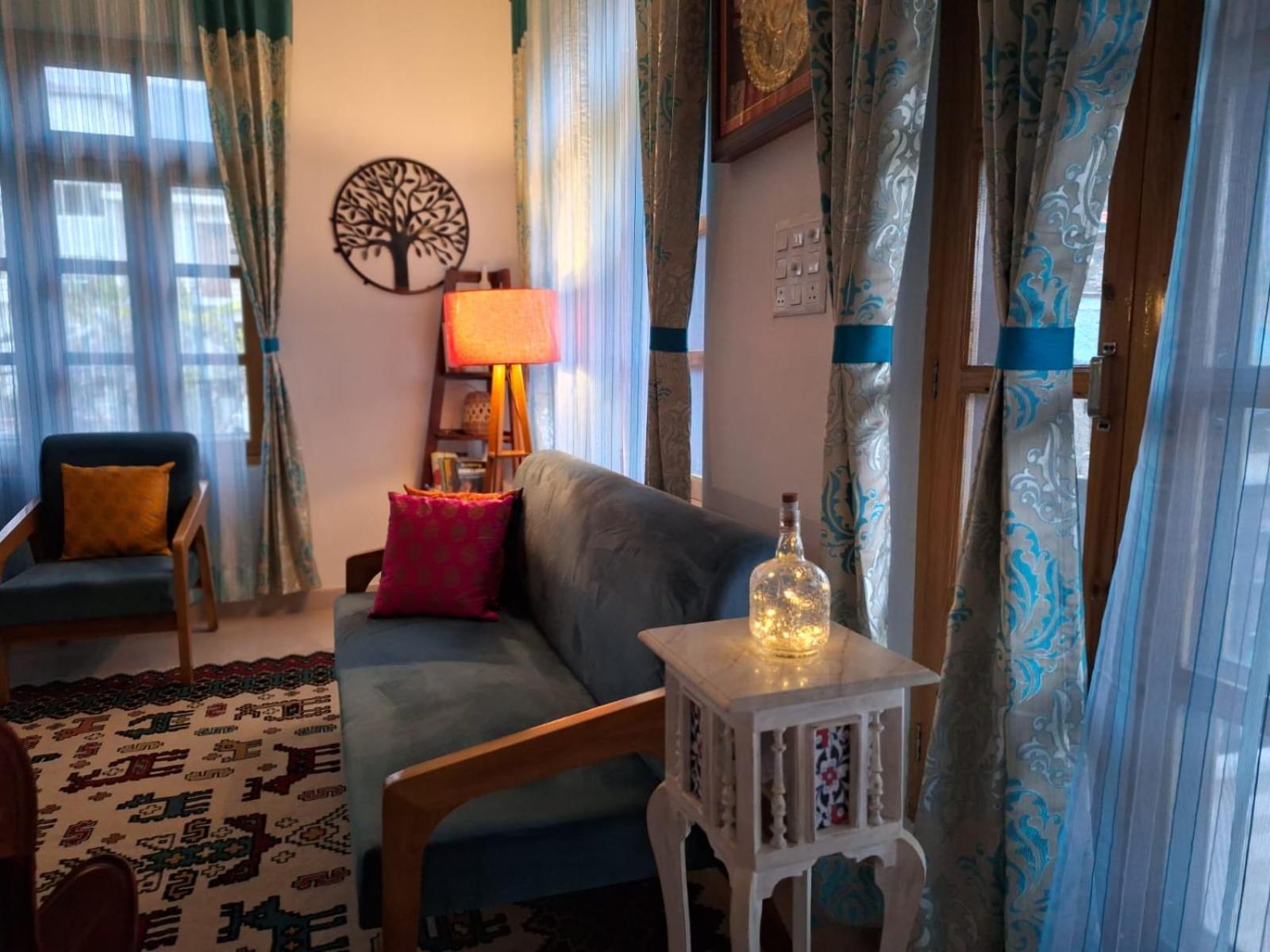 La Maison - A Boutique Bed And Breakfast Bīr Exteriör bild